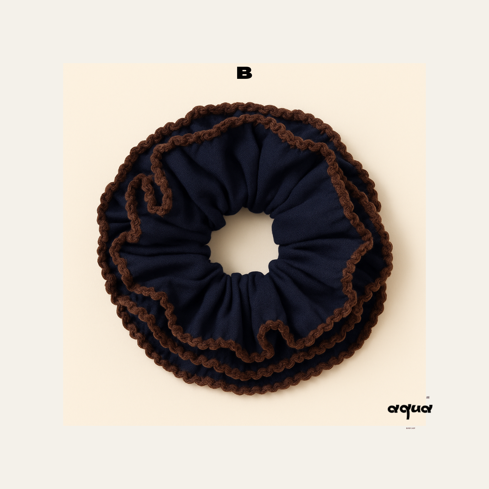 Blanket (Free scrunchie)