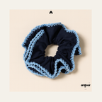 Blanket (Free scrunchie)