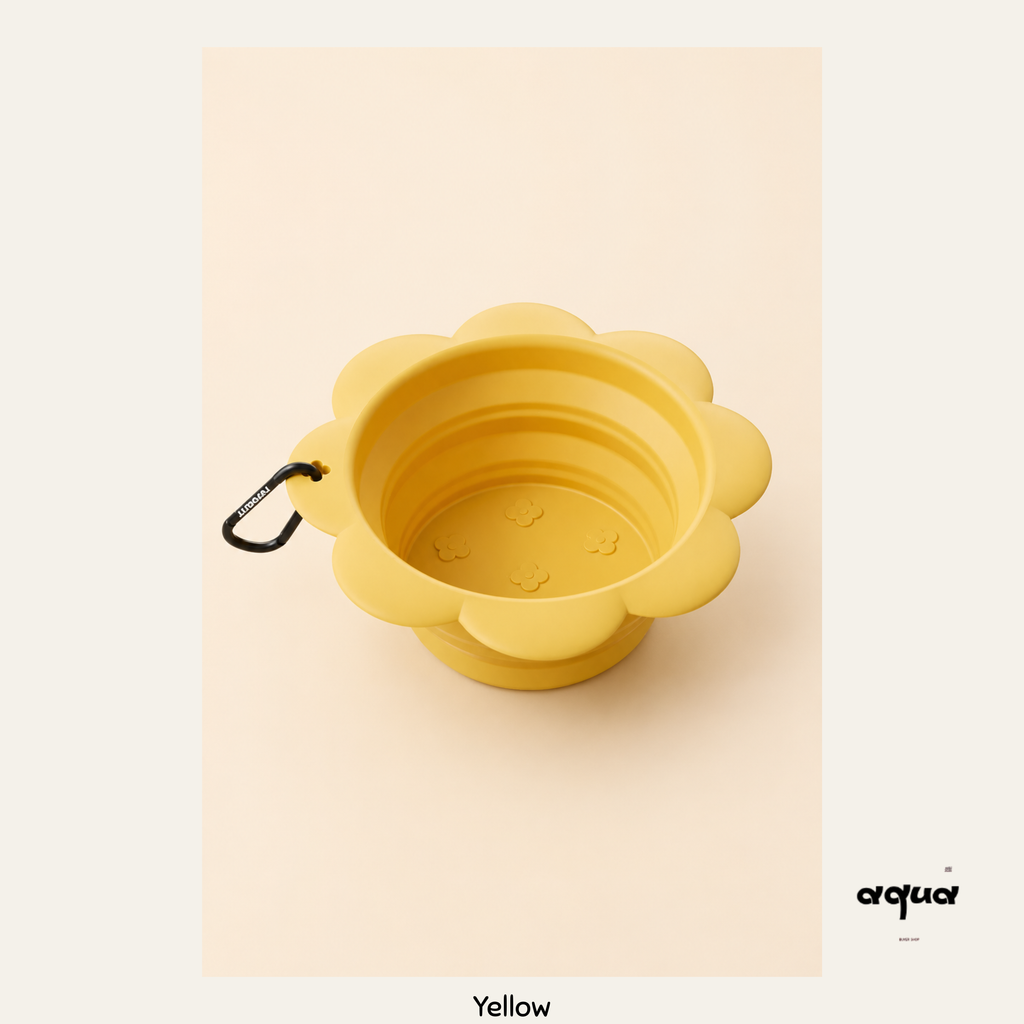 Travel Water Bowl with Bag Clip